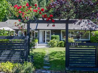 3420 Rockview Pl, West Vancouver, BC V7V 3H3