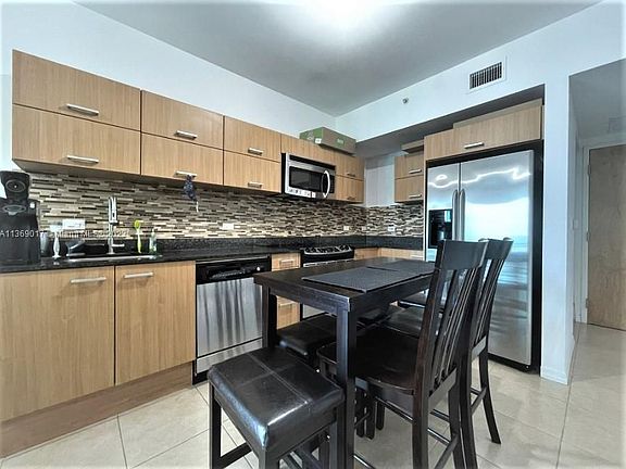 4th image of 350 S Miami Ave #2311