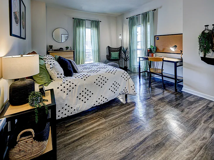 Peninsular Place Apartments — Photo 6