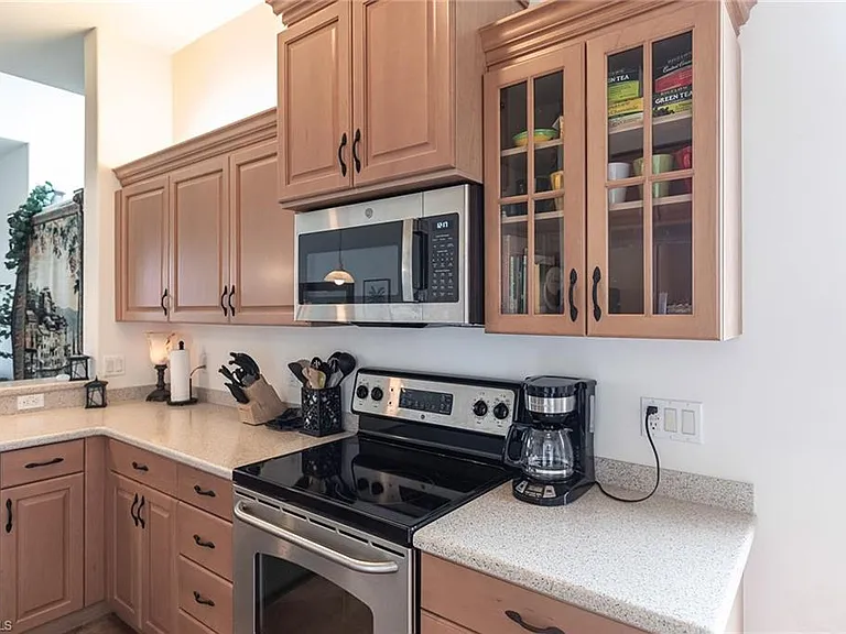 8598 Via Lungomare Cir #306 — Photo 12