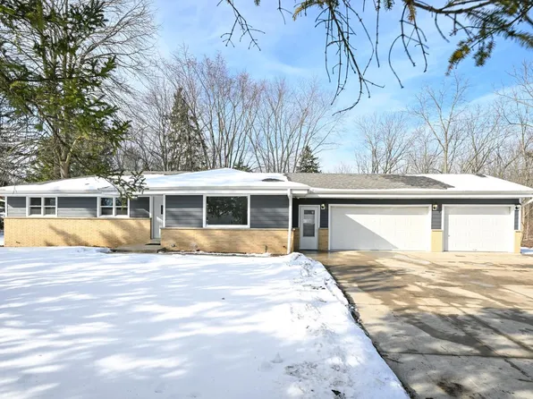 5105 South Small ROAD, New Berlin, WI 53151