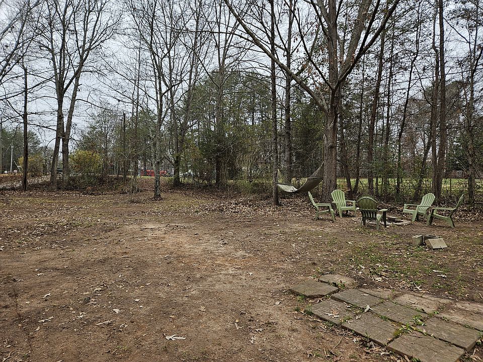 2nd image of 1103 Bowling Green Dr