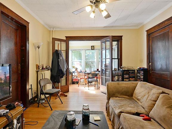 4th image of 1335 Minnehaha Ave W