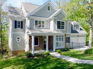 208 Oak St, Lookout Mountain, TN 37350