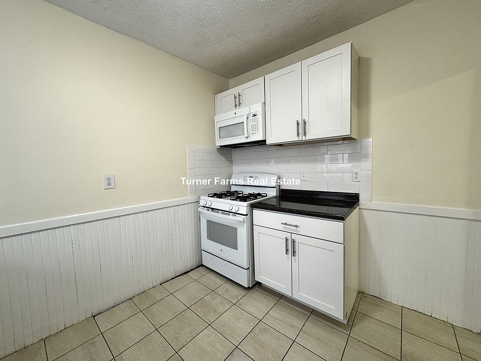 1st image of 520A Cambridge St #5S