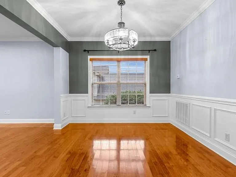 7160 Neville Dr — Photo 15