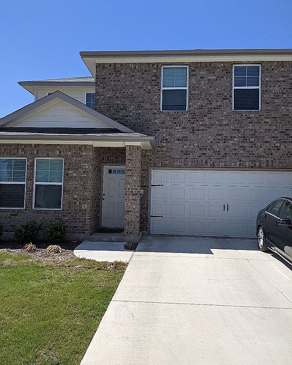 1st image of 506 Mossy Rock Dr