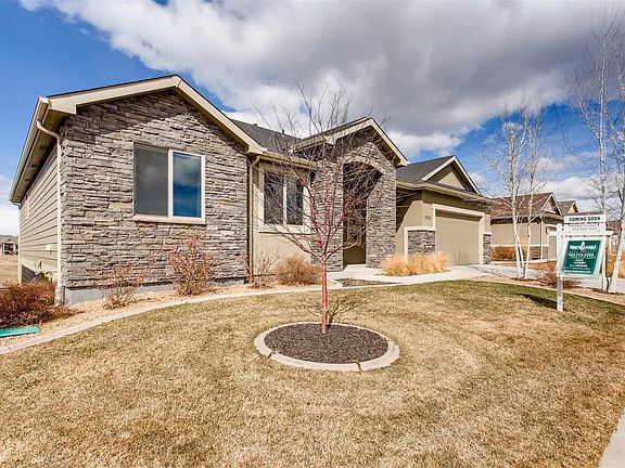 2nd image of 5933 Woodcliffe Dr