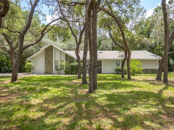 1545 N Abalone Ter, Hernando, FL 34442