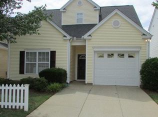 23 Minots Ledge Ln, Simpsonville, SC 29681