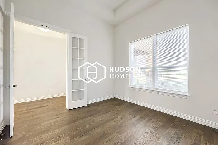 2451 Tyler Wade Trl — Photo 7