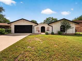8720 Thatch Dr, San Antonio, TX 78240