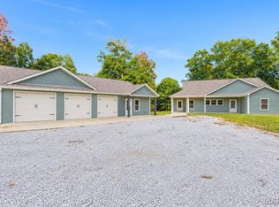 10562 Scarlet Ridge Dr, Potosi, MO 63664