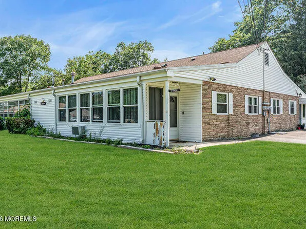 1 Central Street #A, Toms River, NJ 08757