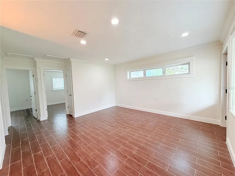 1843 Oklahoma Ave NE — Photo 12