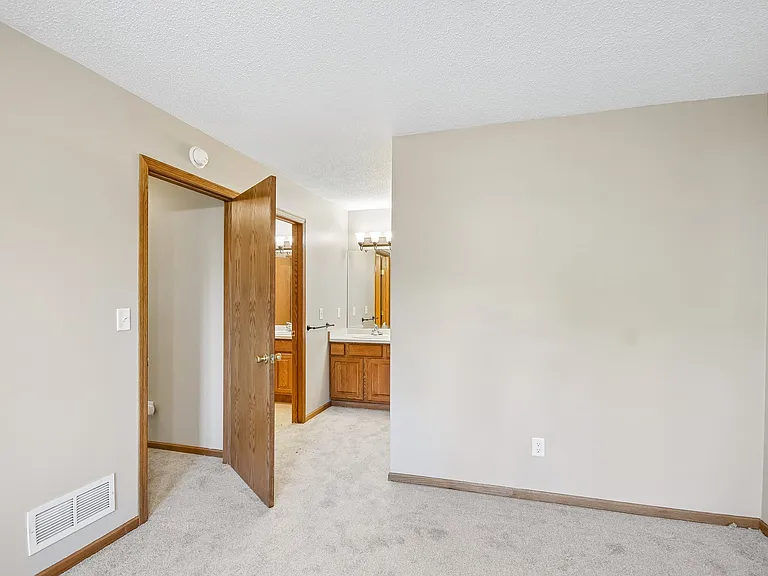 3525 Cory Ln — Photo 28