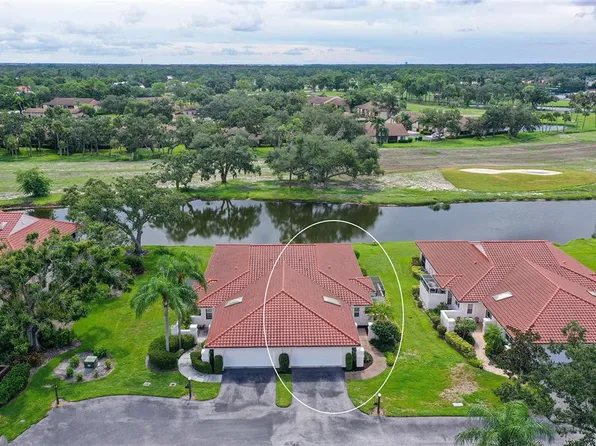7340 Golf Pointe Cir, Sarasota, FL 34243