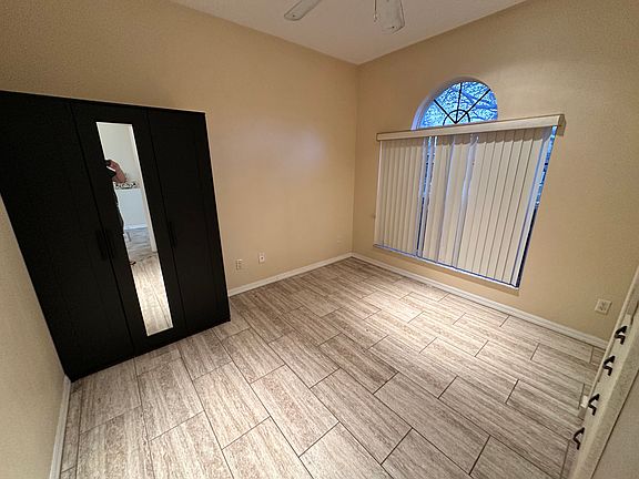 2nd image of 5543 Burlwood Dr
