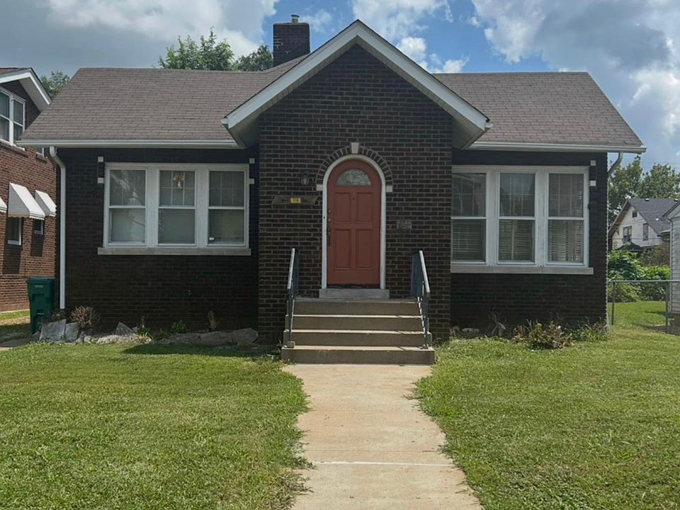 1st image of 716 Vogel Pl