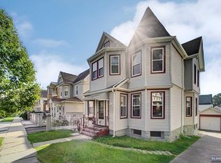 470 Devon St, Kearny, NJ 07032