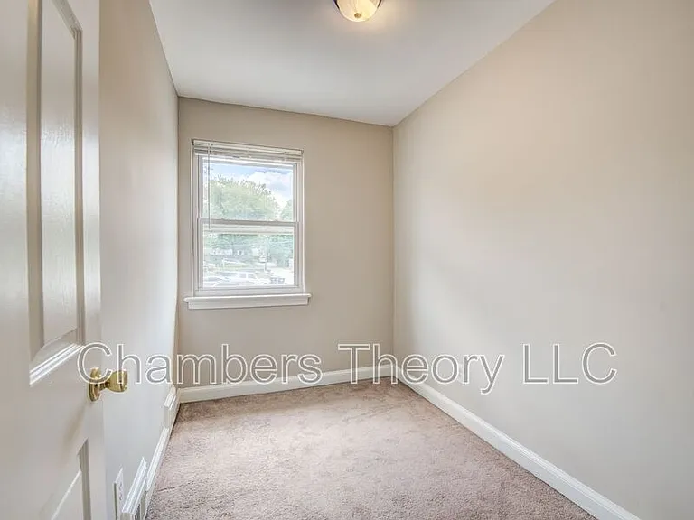 1417 Downing St NE — Photo 38