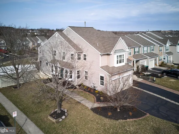 2600 Virginia Ln, Jamison, PA 18929