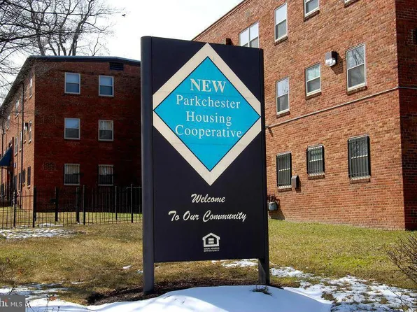 2642 Birney Pl SE APT 202, Washington, DC 20020