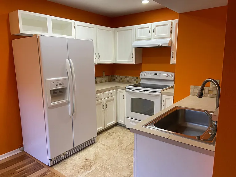3720 Iris Ave #B — Photo 7
