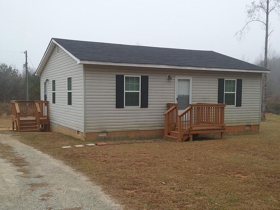  2 bdrm 1 bath 896 sqft