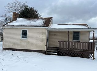 128 Holt Rd, Aliquippa, PA 15001