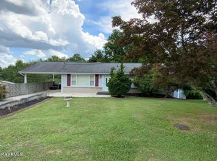 703 Scenic Dr, Kingston, TN 37763