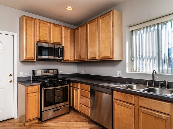 4th image of 6439 S Greenwood Ave Unit 1