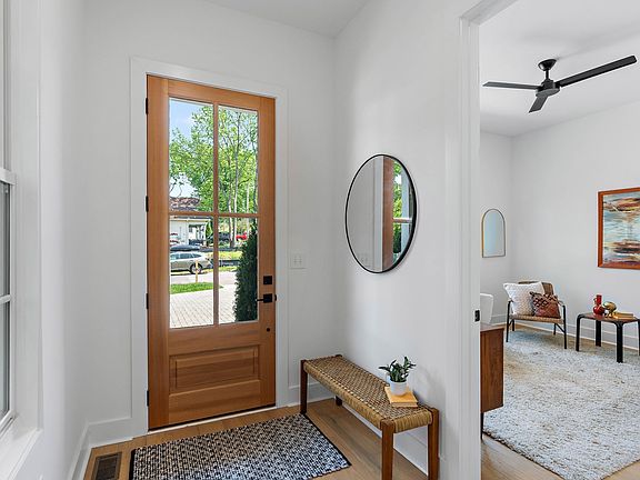 5th image of 1418A Boscobel St