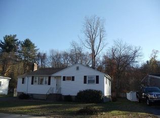 10 Glenwood Ave, Woburn, MA 01801