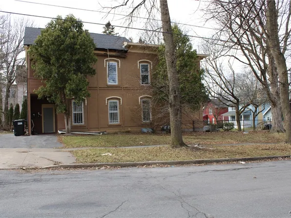 1326 Madison St, Syracuse, NY 13210
