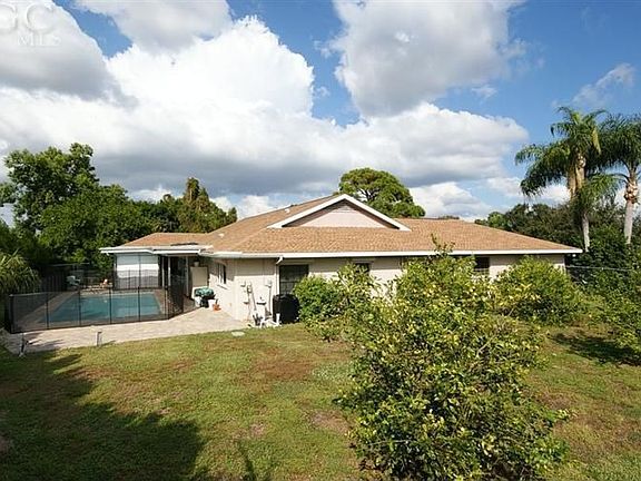 4th image of 4115 Prestwick Ct