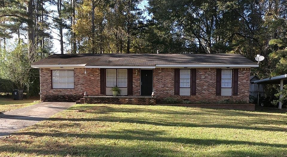 1st image of 251 Brookwood Dr
