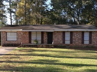 251 Brookwood Dr, Gray, GA 31032
