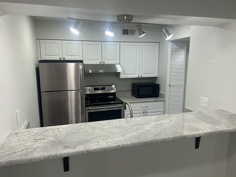 6683 Whispering Oak Pl #3 — Photo 6