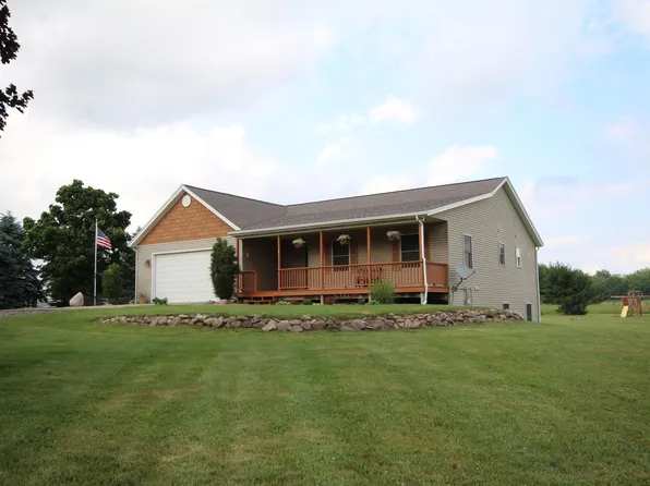 15225 S 31st St, Vicksburg, MI 49097