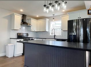 419 Old Ayer Rd, Groton, MA 01450