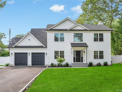 271 N Country Road, Smithtown, NY, 11787
