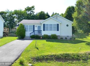 404 Universe Dr, Martinsburg, WV 25404