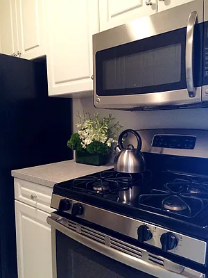 Rented by Jack Resnick & Sons | media 21