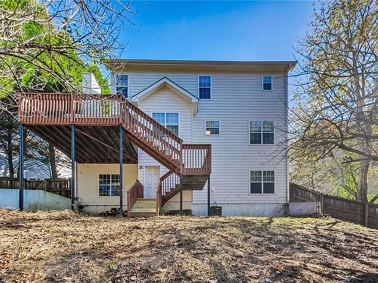 326 Canterbury Place Dr — Photo 25