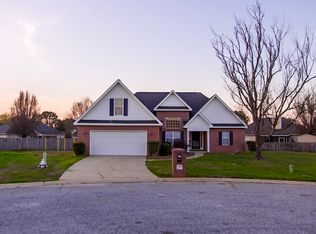 306 Thornwood Dr, Bonaire, GA 31005