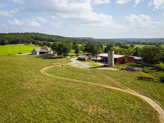 3rd image of 30497 Gypsum Rd