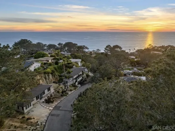 341 Hidden Pines Rd, Del Mar, CA 92014