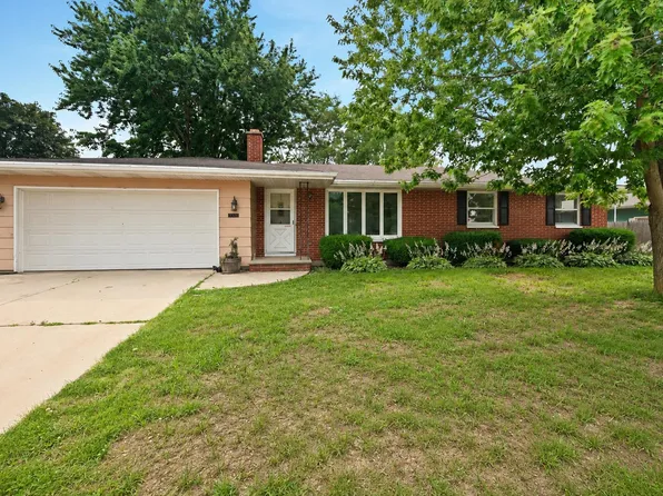 2320 Manitowoc Rd, Green Bay, WI 54311