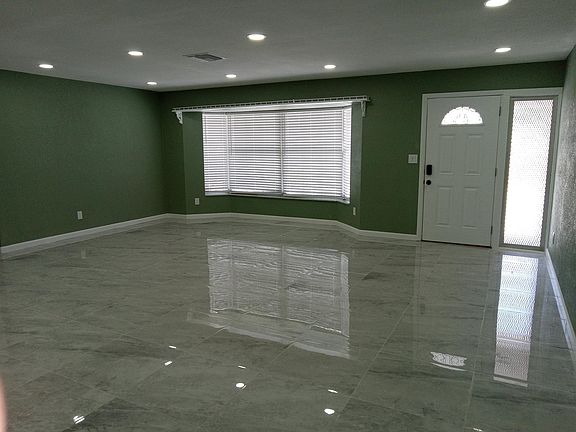 4th image of 6149 27th Ave N